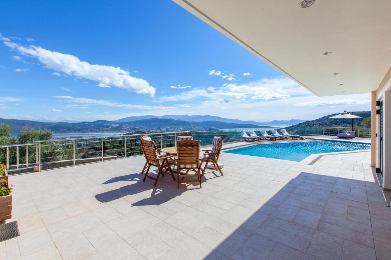 Alivia Lefkas Luxury Villas Apolpaina Exterior foto
